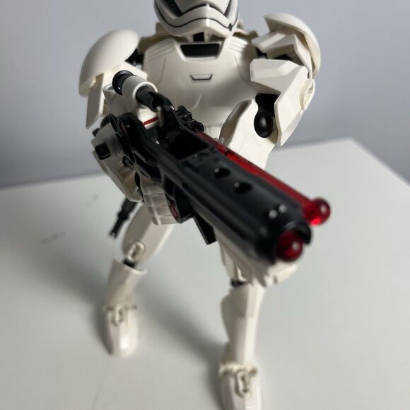 Lego Star Wars Figures: First Order Stormtrooper Complete w/Manual 75114 - Picture 10 of 11